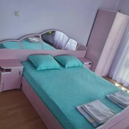 семейна къща 