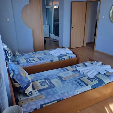 Guest house семейна къща 